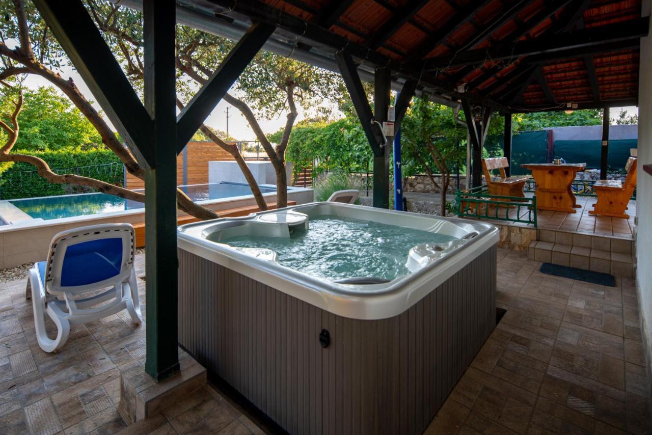 Holiday House Cvita بيوغْغاد نا موغو المظهر الخارجي الصورة